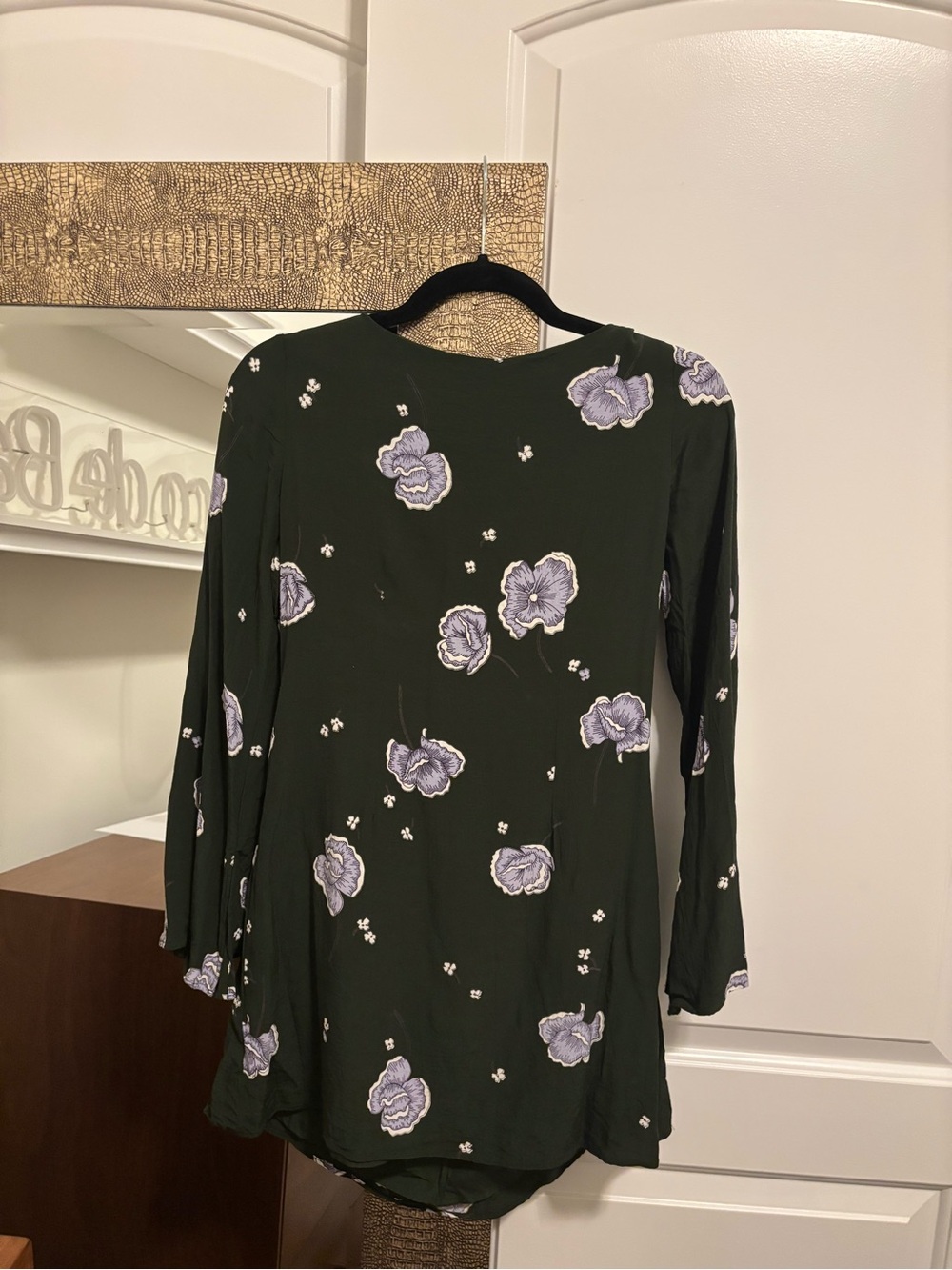 Dark Green Floral Long-Sleeve Dress